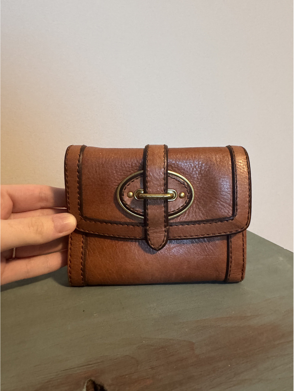 Fossil Vintage Brown Leather Flap Bifold Mini Wallet Brass Toggle Hardware
